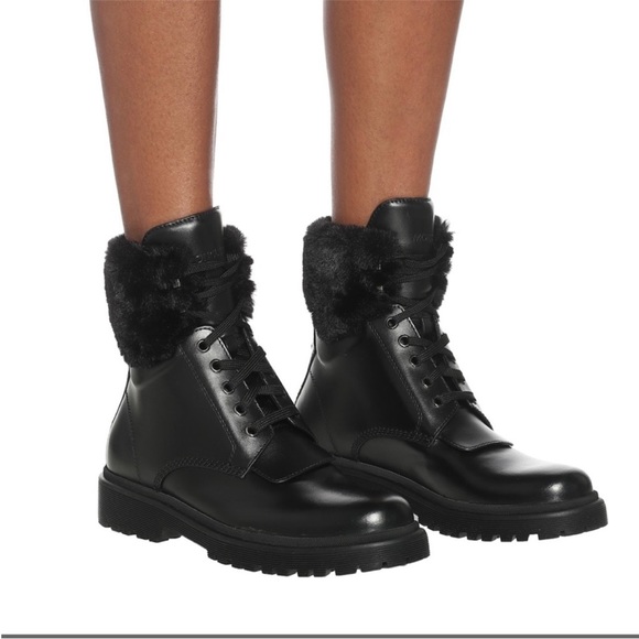 NEW Moncler Patty Boots - Picture 6 of 8